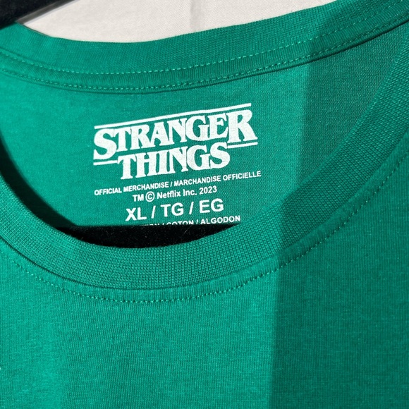 Stranger Things Hawkins High Tshirt - Picture 3 of 3